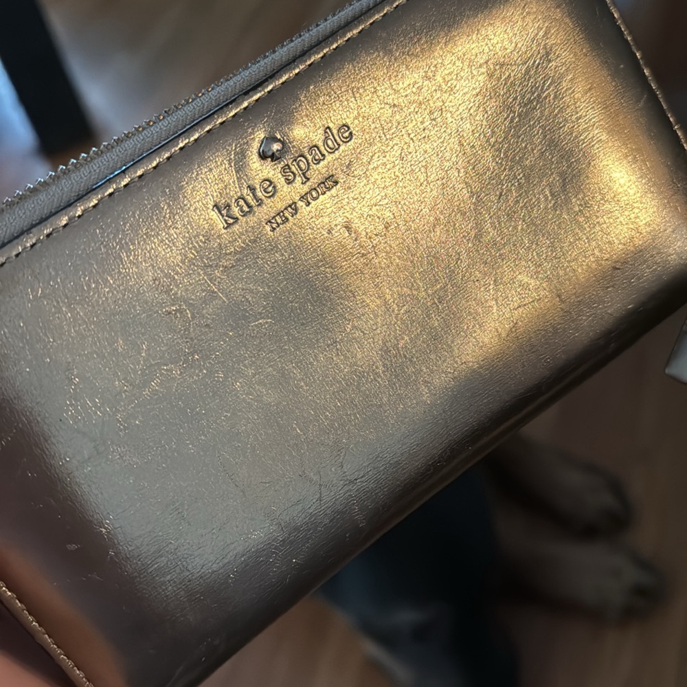 Kate Spade Wallet - Picture 2 of 2